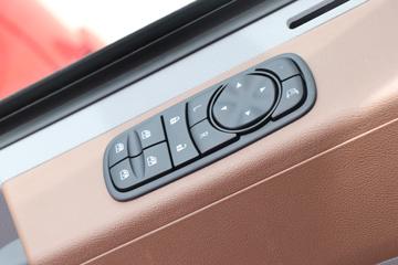 �������ó� �����콢KX ���߰� 580���� 6X4 LNG�Զ���ǣ����(Һ��)ͼƬ