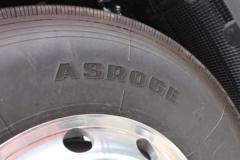 东风商用车 天龙旗舰KX 王者版 580马力 6X4 LNG自动档牵引车(液缓)