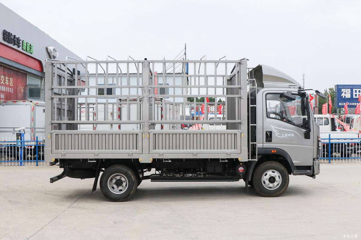 йHOWO  160 4.15׵ŲդʽῨ(8)(ZZ5047CCYG3215F145)                                                