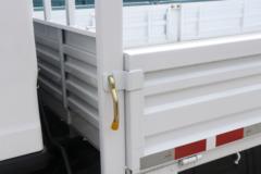 解放 虎VN 招财虎 150马力 4.2米单排栏板轻卡(万里扬6档)