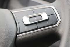 陕汽商用车 德龙G300 155马力 4.18米单排仓栅式轻卡(SX5043CCYNP6331)