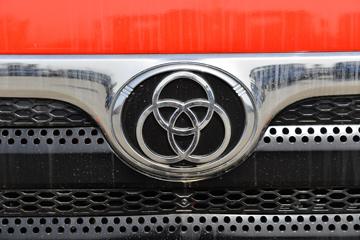 ����ʮͨ �´��� 220���� 6X2 5����ж��ͼƬ