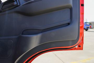 ����ʮͨ �´��� 220���� 6X2 5����ж��ͼƬ