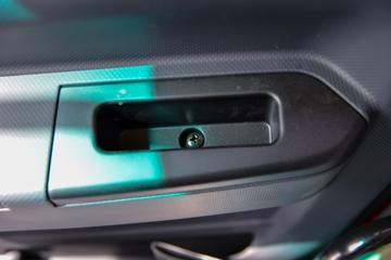 ����ʮͨ �´��� 220���� 6X2 5����ж��ͼƬ