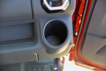 ����ʮͨ �´��� 220���� 6X2 5����ж��ͼƬ