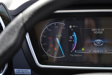 ����ʮͨ �´��� 220���� 6X2 5����ж��ͼƬ