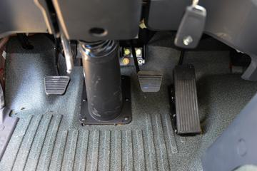 ����ʮͨ �´��� 220���� 6X2 5����ж��ͼƬ