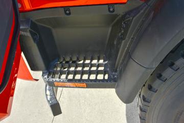 ����ʮͨ �´��� 220���� 6X2 5����ж��ͼƬ