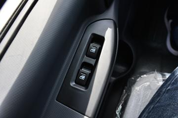 ����ʮͨ �´��� 220���� 6X2 5����ж��ͼƬ