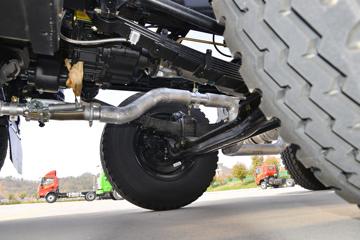 ����ʮͨ �´��� 220���� 6X2 5����ж��ͼƬ