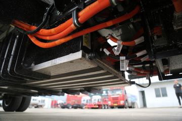 SRM��Դ T5LEV 3.5T 2024��Ǽʰ� 3.77�׵��Ŵ��綯��ʽ΢��70.47kWhͼƬ