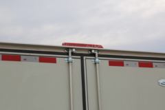 SRM鑫源 T5LEV 3.5T 2024款城际版 3.77米单排纯电动厢式微卡70.47kWh