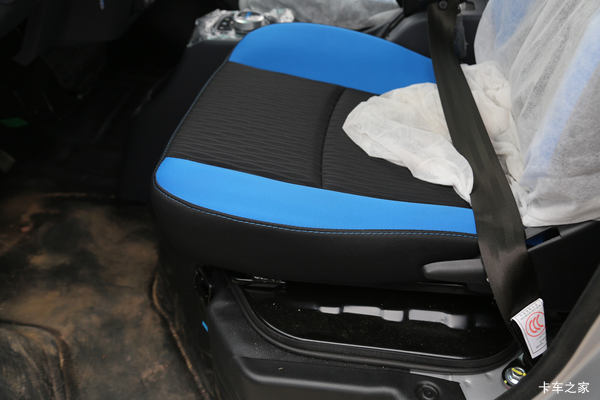 疯狂促销,直降5万!太原市T5LEV电动载货车系列优惠价