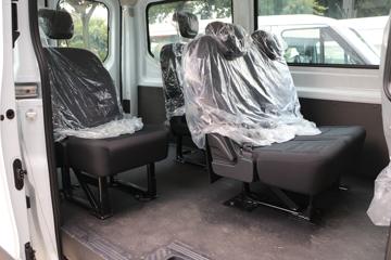 �������� ȫ˳T8 2024�� �๦�ܰ� 154���� 2.0T���� 6�� �����ж����ͼƬ