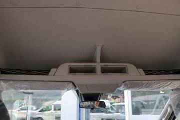 �������� ȫ˳T8 2024�� �๦�ܰ� 154���� 2.0T���� 6�� �����ж����ͼƬ