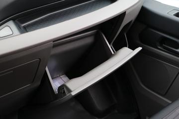 �������� ȫ˳T8 2024�� �๦�ܰ� 154���� 2.0T���� 6�� �����ж����ͼƬ