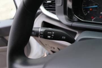 �������� ȫ˳T8 2024�� �๦�ܰ� 154���� 2.0T���� 6�� �����ж����ͼƬ