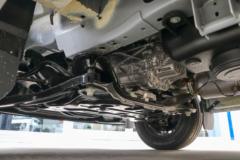 江铃汽车 全顺T8 2024款 多功能版 154马力 2.0T柴油 6座 中轴中顶轻客