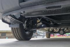 江铃汽车 全顺T8 2024款 多功能版 154马力 2.0T柴油 6座 中轴中顶轻客