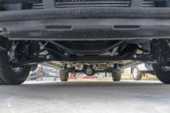 江铃汽车 全顺T8 2024款 多功能版 154马力 2.0T柴油 6座 中轴中顶轻客