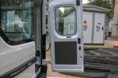 江铃汽车 全顺T8 2024款 多功能版 154马力 2.0T柴油 6座 中轴中顶轻客