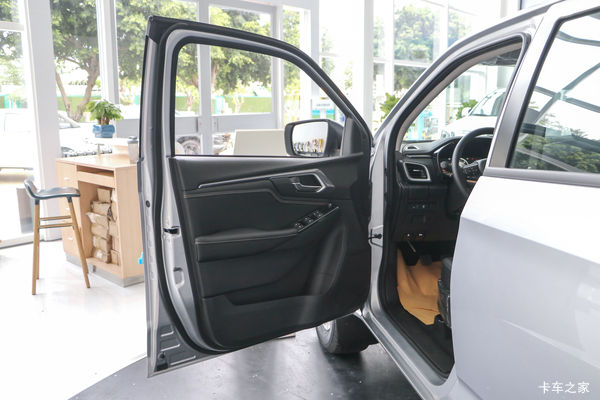 优惠0.6万 南通市五十铃铃拓皮卡火热促销中