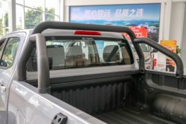 五十铃铃拓&nbsp;皮卡上装                                                图片