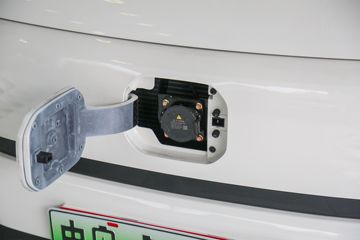 ������Խ ��Խ��V5EV 2.5T 7�� 4.495�״��綯����;���ó�41.86kWhͼƬ