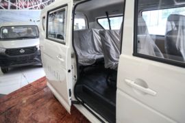 跨越星V5EV&nbsp;电动封闭厢货货厢图片