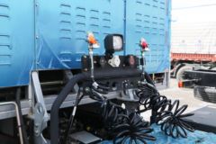 一汽解放 J6P 6X4 纯电动牵引车(CA4250P66T1BEVA7)422.87kWh