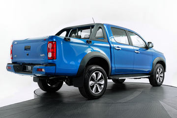 ����T8 60�������� 2.0T���� 150���� �ֶ����� ��˫��Ƥ��ͼƬ