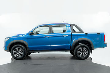 ����T8 60�������� 2.0T���� 150���� �ֶ����� ��˫��Ƥ��ͼƬ