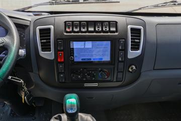 ����ʮͨ ���� 170���� 4X4 3.8��ԽҰ��ж��ͼƬ