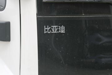 ���ǵ�T5 �Ƹ��� 4.5T 4.005�׵��Ų��ʽ���̻�϶��������Ῠ18.3kWhͼƬ