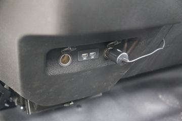 ���ǵ�T5 �Ƹ��� 4.5T 4.005�׵��Ų��ʽ���̻�϶��������Ῠ18.3kWhͼƬ