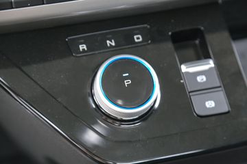 ���ǵ�T5 �Ƹ��� 4.5T 4.005�׵��Ų��ʽ���̻�϶��������Ῠ18.3kWhͼƬ