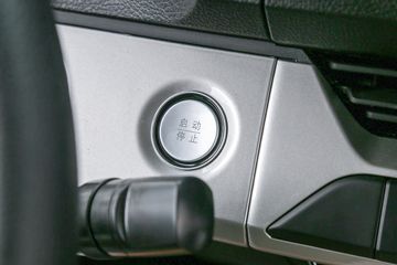 ���ǵ�T5 �Ƹ��� 4.5T 4.005�׵��Ų��ʽ���̻�϶��������Ῠ18.3kWhͼƬ