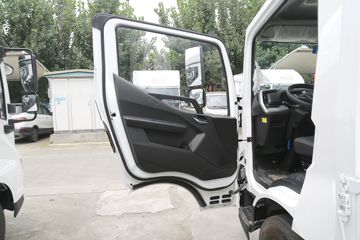 ���ǵ�T5 �Ƹ��� 4.5T 4.005�׵��Ų��ʽ���̻�϶��������Ῠ18.3kWhͼƬ