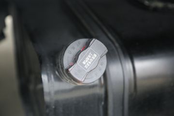 ���ǵ�T5 �Ƹ��� 4.5T 4.005�׵��Ų��ʽ���̻�϶��������Ῠ18.3kWhͼƬ