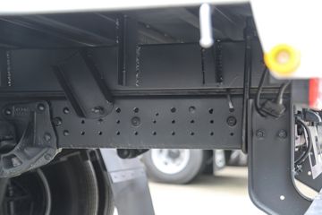 ���ǵ�T5 �Ƹ��� 4.5T 4.005�׵��Ų��ʽ���̻�϶��������Ῠ18.3kWhͼƬ