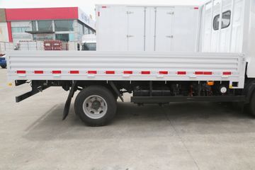 ���ǵ�T5 �Ƹ��� 4.5T 4.005�׵��Ų��ʽ���̻�϶��������Ῠ18.3kWhͼƬ