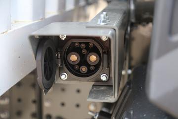 �й������ɶ����ó� V2 4.5T 4.15�׵��Ŵ��綯��դʽ�Ῠ100.46kWhͼƬ