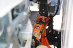 中国重汽成都商用车 V2 4.5T 4.15米单排纯电动仓栅式轻卡(CDW5041CCYH331DZHBEV)100.46kWh
