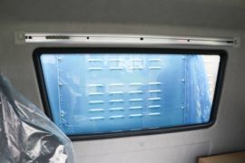 解放J6L 电动牵引车驾驶室图片