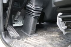 一汽解放 J6L 6X4 纯电动牵引车(CA4250P62T1BEVA5)350kWh