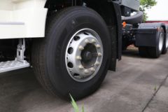 一汽解放 J6L 6X4 纯电动牵引车(CA4250P62T1BEVA5)350kWh