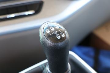 �й�����HOWO ͳ˧PRO 170���� 4.15��AT�Զ���������ʽ�Ῠ(ZZ5047XXYF3319F145)ͼƬ