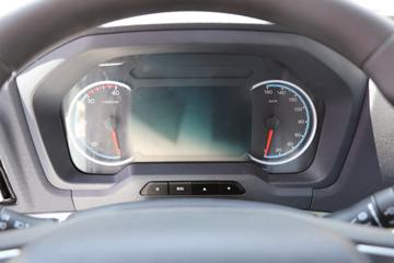 �й�����HOWO ͳ˧PRO 170���� 4.15��AT�Զ���������ʽ�Ῠ(ZZ5047XXYF3319F145)ͼƬ