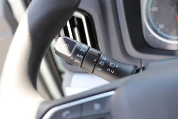 �й�����HOWO ͳ˧PRO 170���� 4.15��AT�Զ���������ʽ�Ῠ(ZZ5047XXYF3319F145)ͼƬ