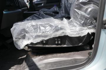 �й�����HOWO ͳ˧PRO 170���� 4.15��AT�Զ���������ʽ�Ῠ(ZZ5047XXYF3319F145)ͼƬ